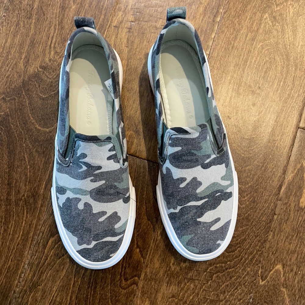 Slip on shoes